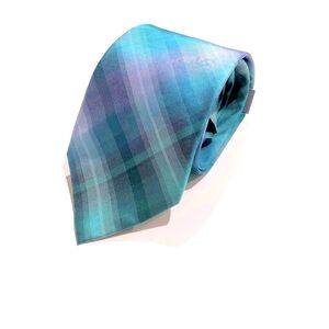 Kenneth Cole Reaction Plaid tie in 
green and lilac. 100% Silk NWT